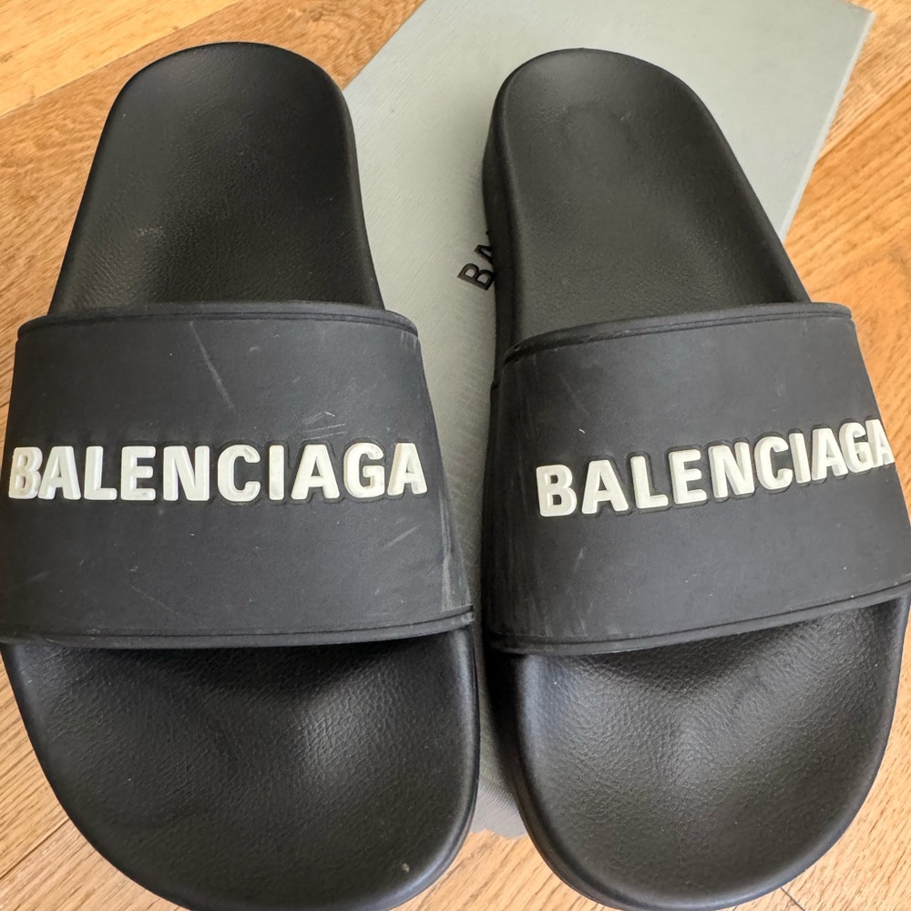 Balenciaga Black Logo Slide Sandals